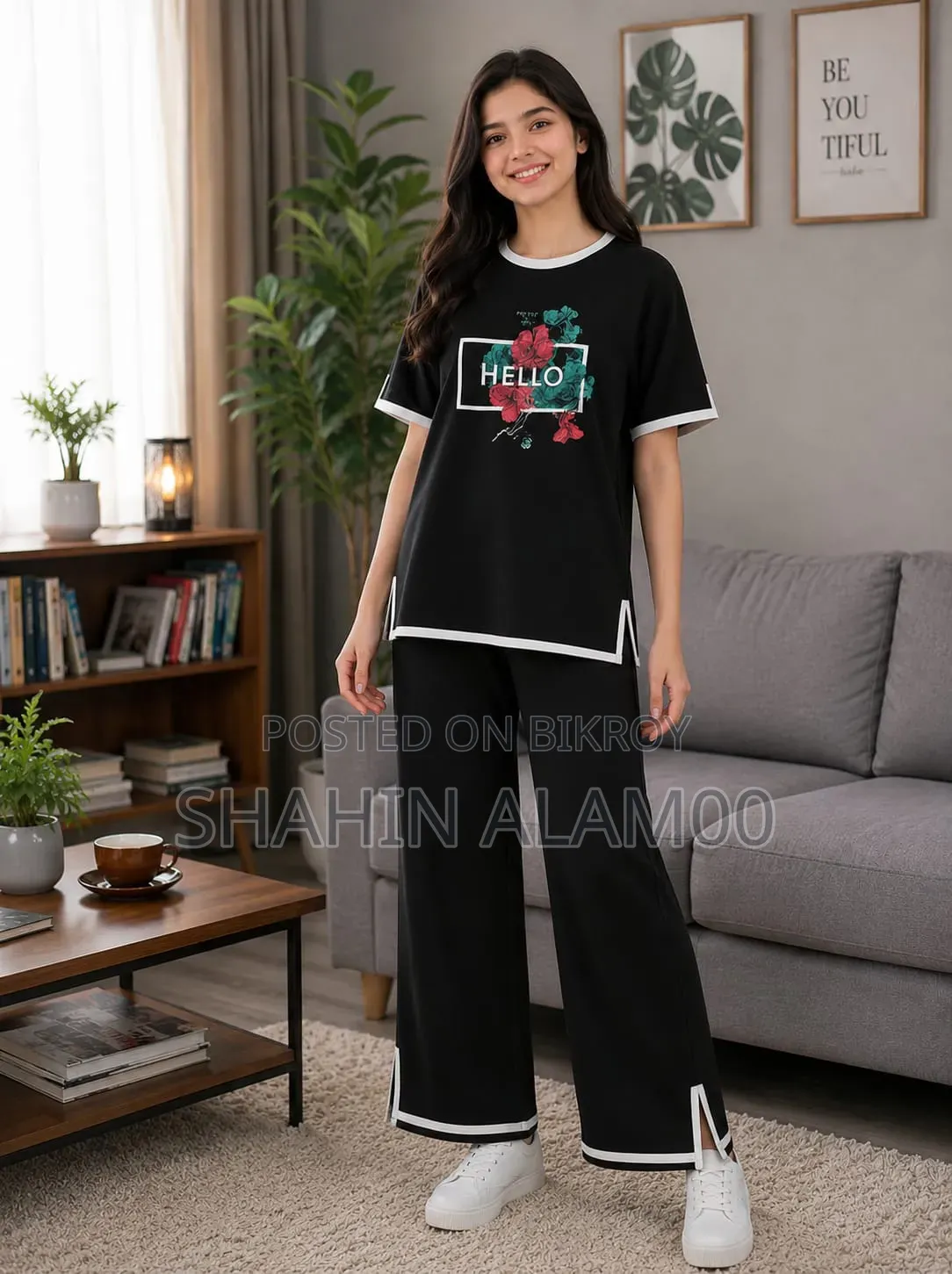 Ladies Half Sleeve T-Shirt Pant Set