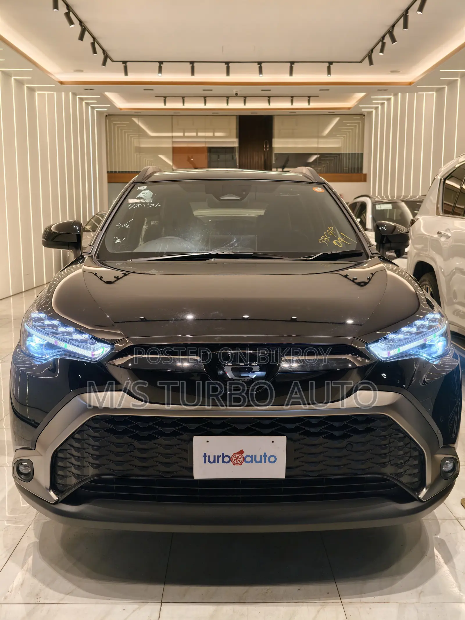 Toyota Corolla Cross 1.8 Hybrid AWD 2021 Black