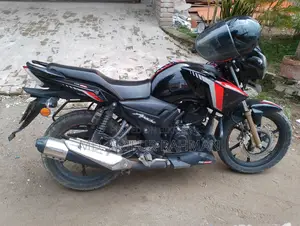 TVS Apache RTR 160 2V 2021 Black