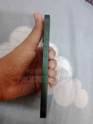 Apple iPhone 13 128 GB Green