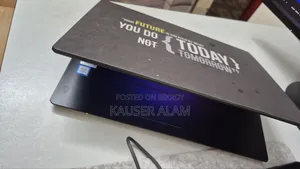 ল্যাপটপ ১২জিবি ইন্টেল কোর আই৫ এসএসডি ১টি