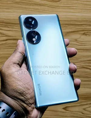 অনার ৭০ ২৫৬ জিবি
