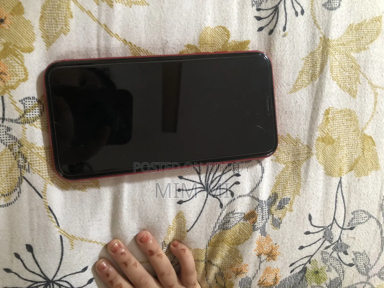 অ্যাপল আইফোন ১১ ১২৮ জিবি রেড