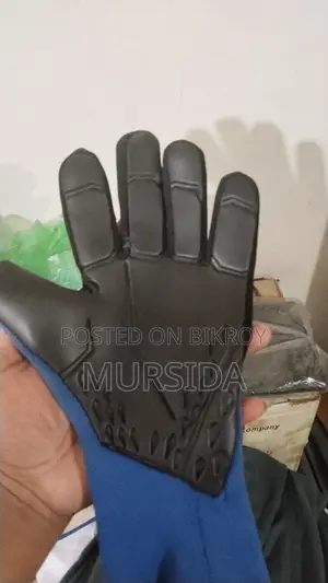 Goalkeeper Gloves
