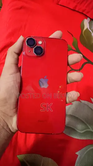 Apple iPhone 13 128 GB Red