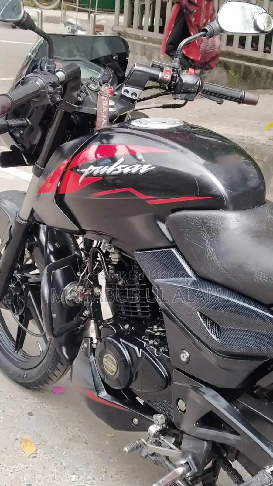 বাজাজ পালসার ১৫০ ২০২১ ব্ল্যাক