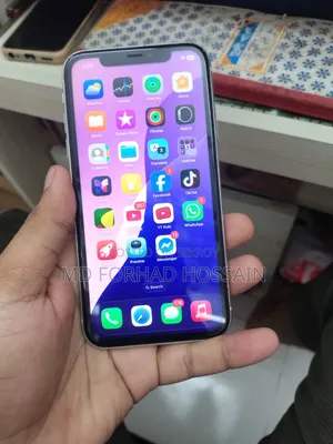 Apple iPhone 11 64 GB White