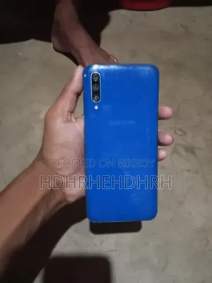 স্যামসাং গ্যালাক্সি এ৫০ ১২৮ জিবি ব্লু