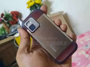 নোকিয়া এন৯৭ মিনি ৮ জিবি সাদা