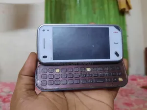 নোকিয়া এন৯৭ মিনি ৮ জিবি হোয়াইট