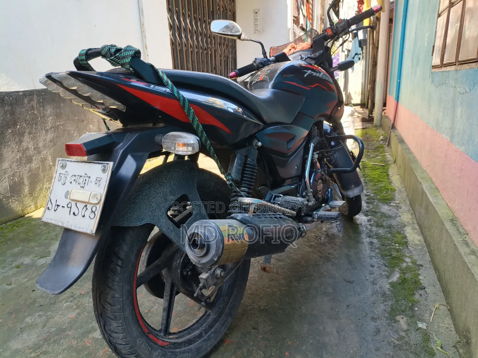 বাজাজ পালসার ১৫০ ২০২১ ব্ল্যাক
