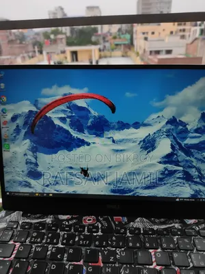 New Laptop Dell XPS 13 9380 8GB Intel Core i7 SSHD (Hybrid) 256GB