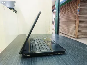 Laptop HP Compaq 500 4GB Intel Core 2 Duo HDD 500GB