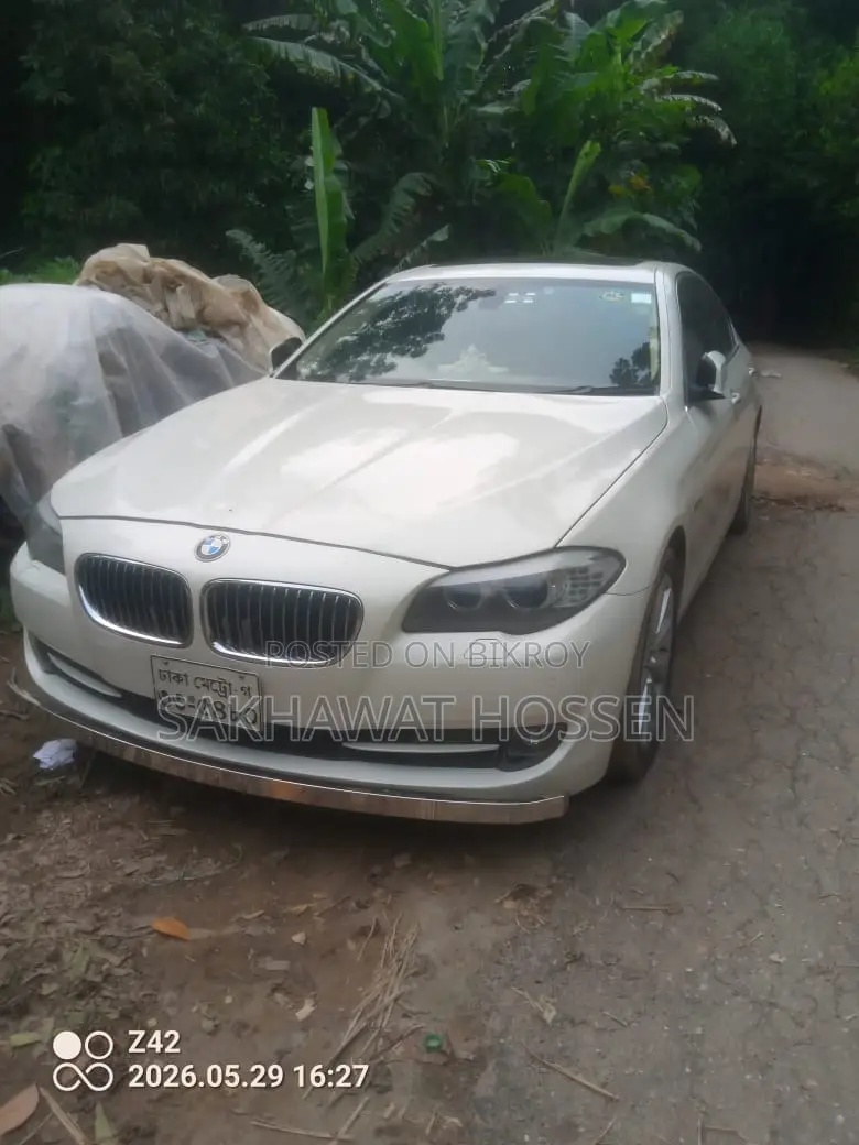 বিএমডব্লিউ ৫২৪ডি ২০১১ হোয়াইট