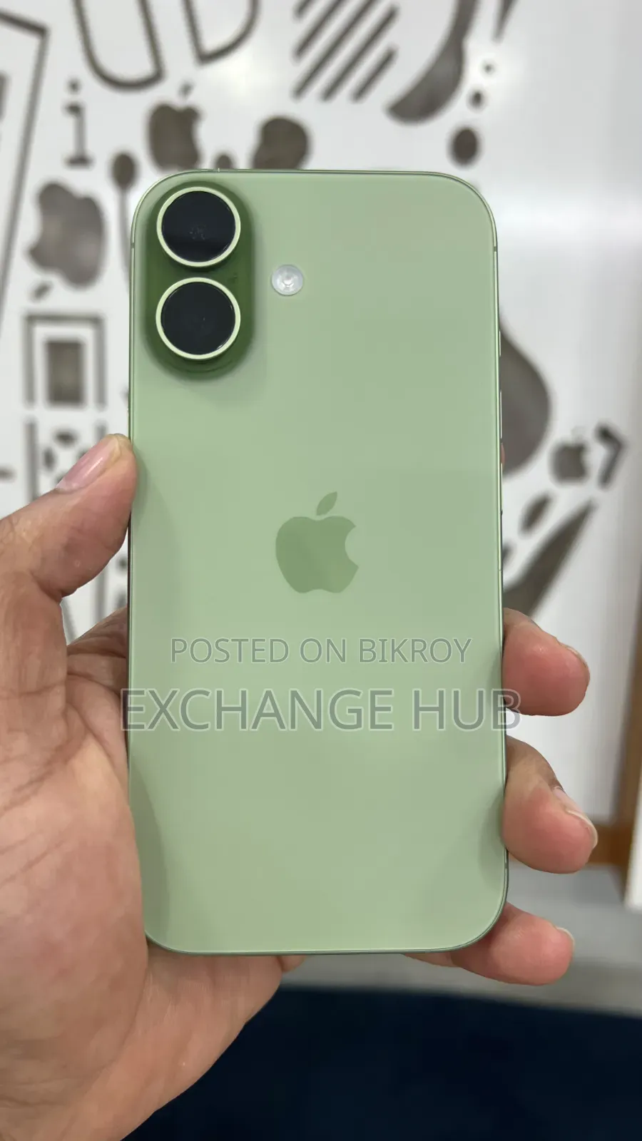 অ্যাপল আইফোন ১৭ ২৫৬ জিবি সবুজ