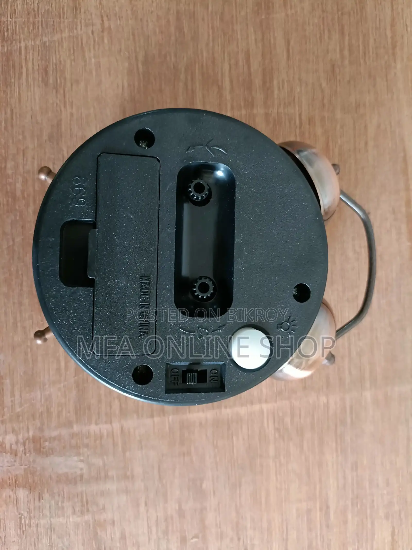 টুইন বেল অ্যালার্ম ক্লক