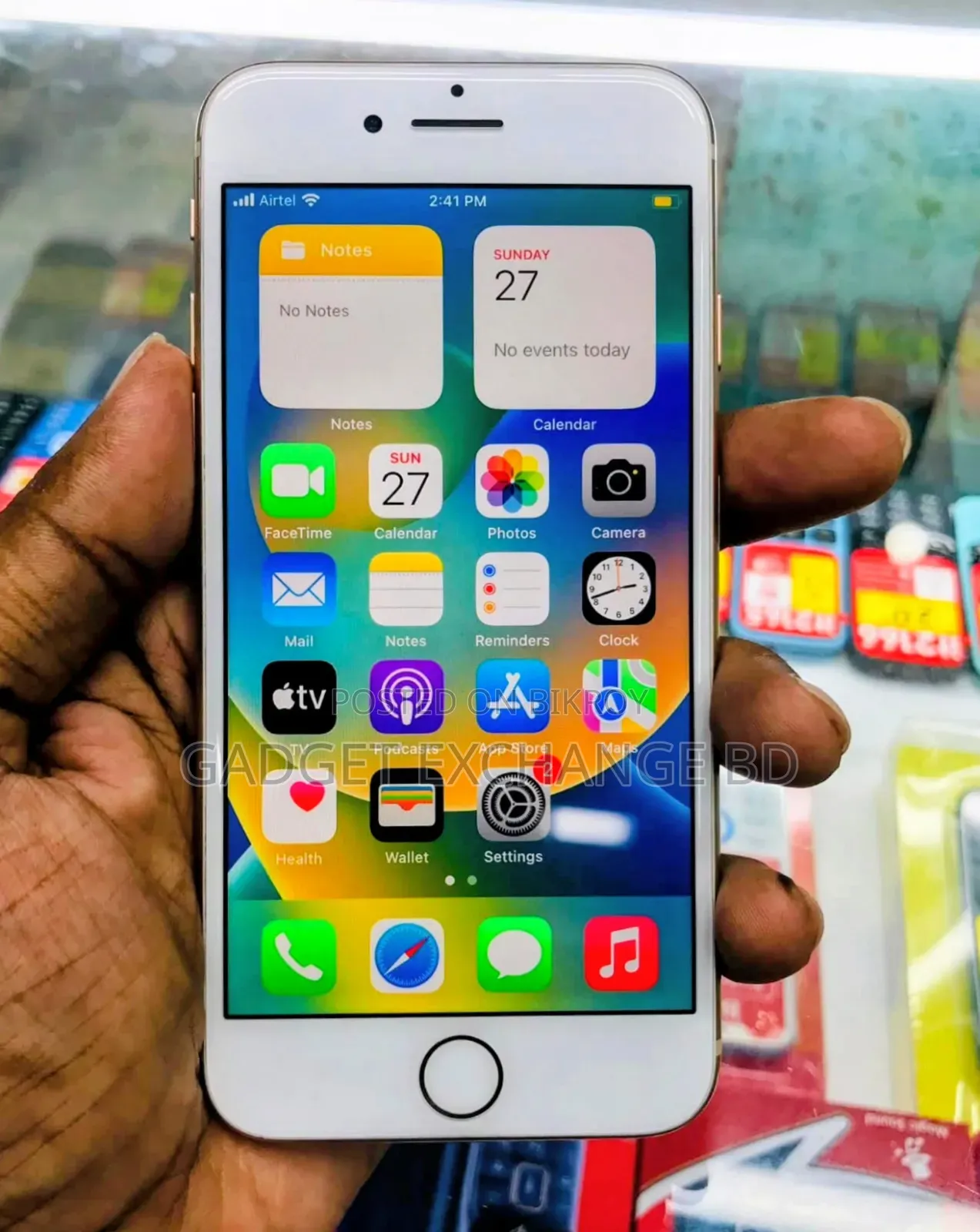 অ্যাপল আইফোন ৮ ৬৪ জিবি
