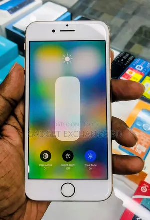 অ্যাপল আইফোন ৮ ৬৪ জিবি