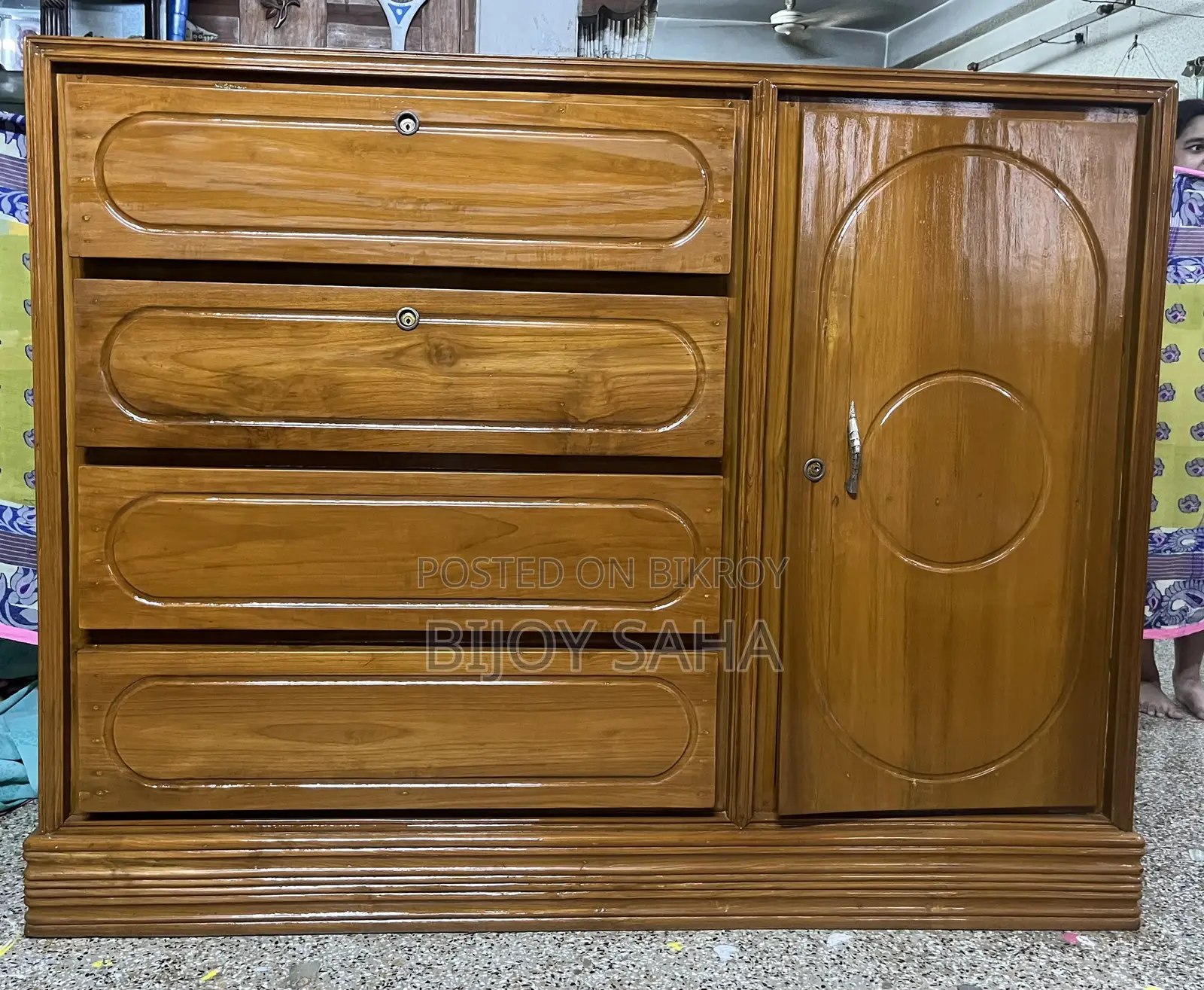 Burmatick Segun Wardrobe