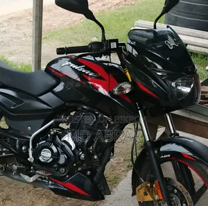 Bajaj Pulsar 150 2025 Black
