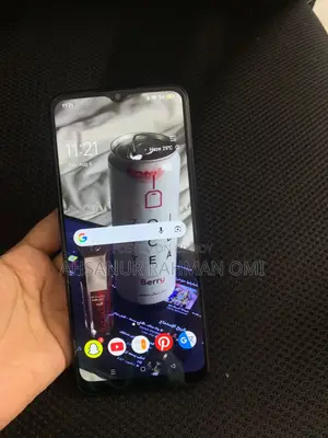 রিয়েলমি ভি৩০ ১২৮ জিবি ব্ল্যাক