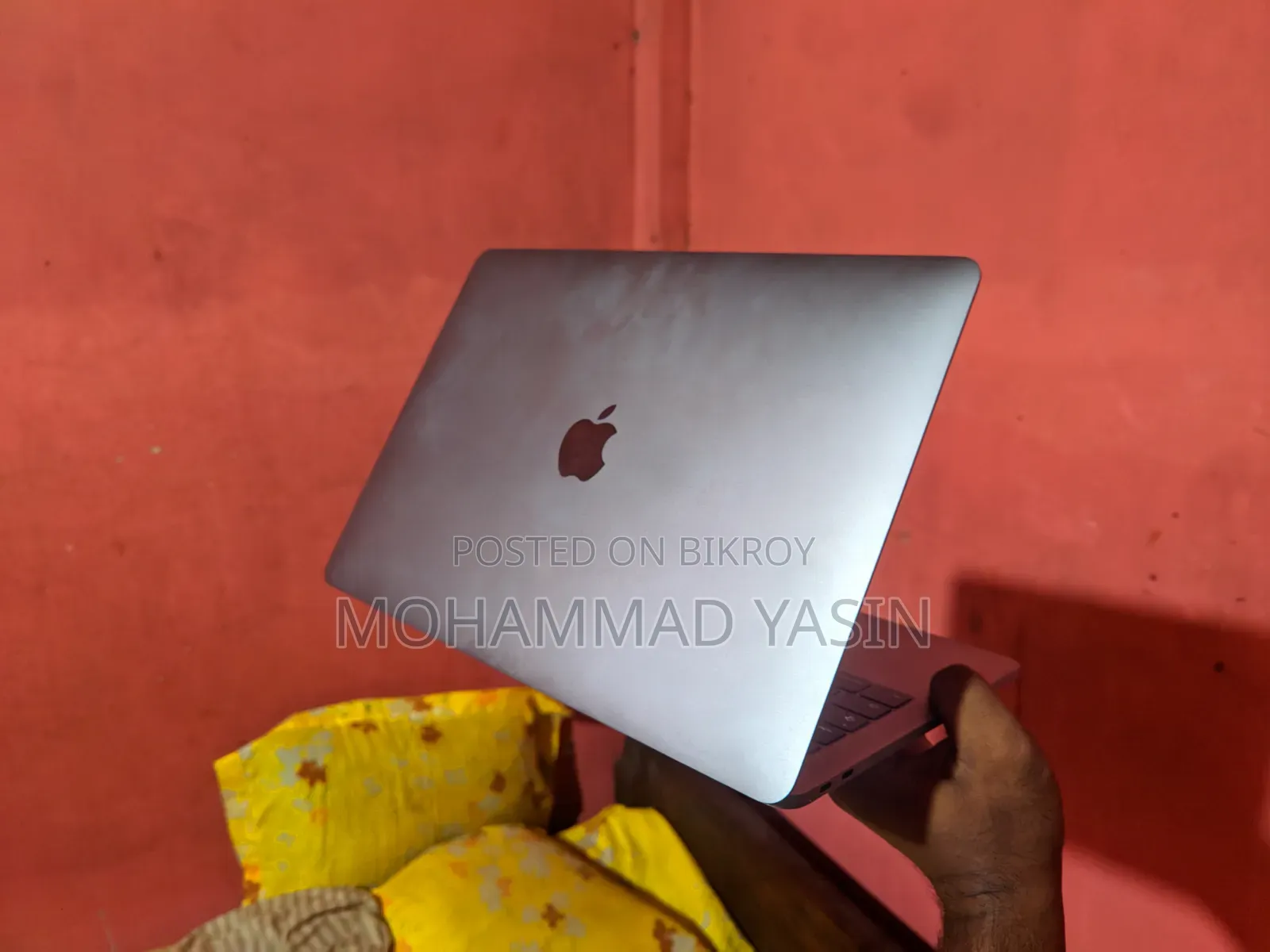 Laptop Apple MacBook 2017 8GB Intel Core I5 SSD 250GB