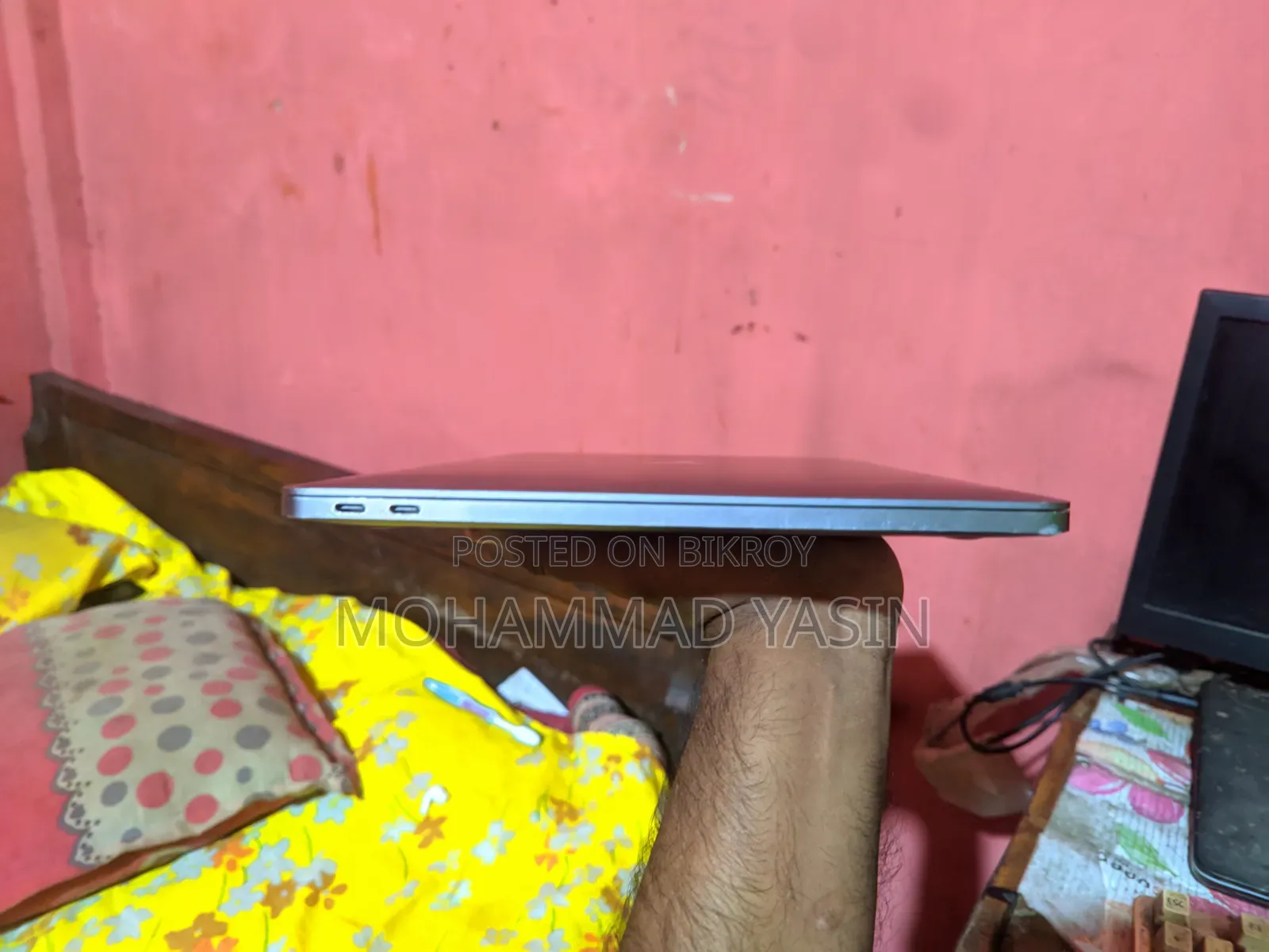 Laptop Apple MacBook 2017 8GB Intel Core I5 SSD 250GB