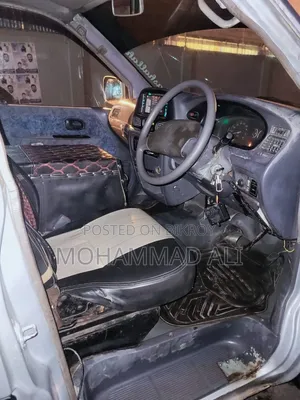 Toyota Noah 2001 Silver