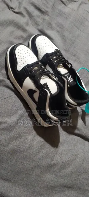 Selling Because It's Completely New Size Is Not Fitting