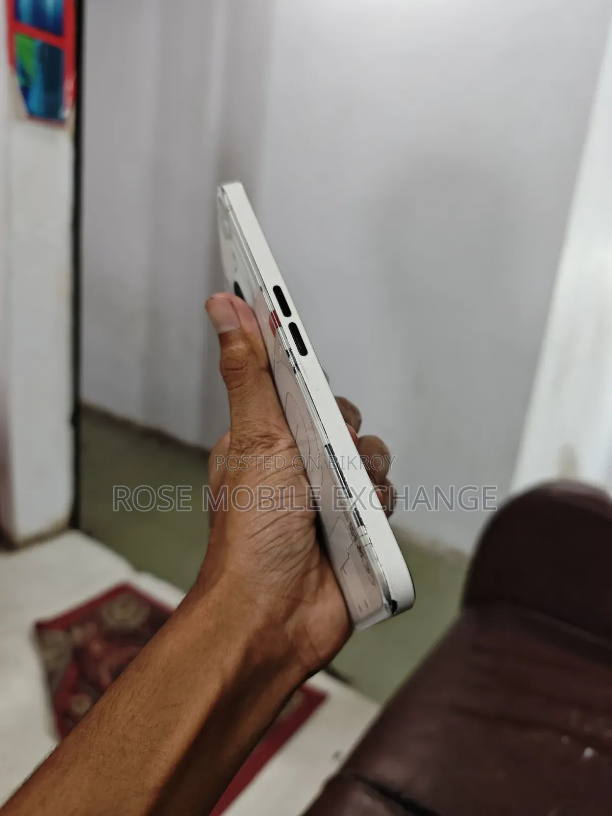 নাথিং ফোন ১২৮ জিবি সাদা