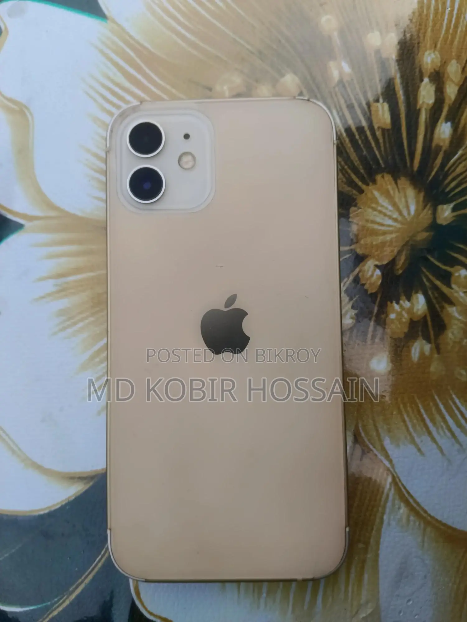 অ্যাপল আইফোন ১২ ১২৮ জিবি হোয়াইট