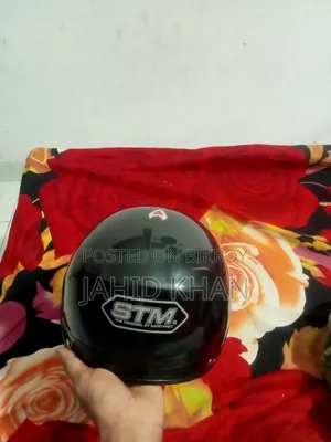হেলমেট এসটিএম