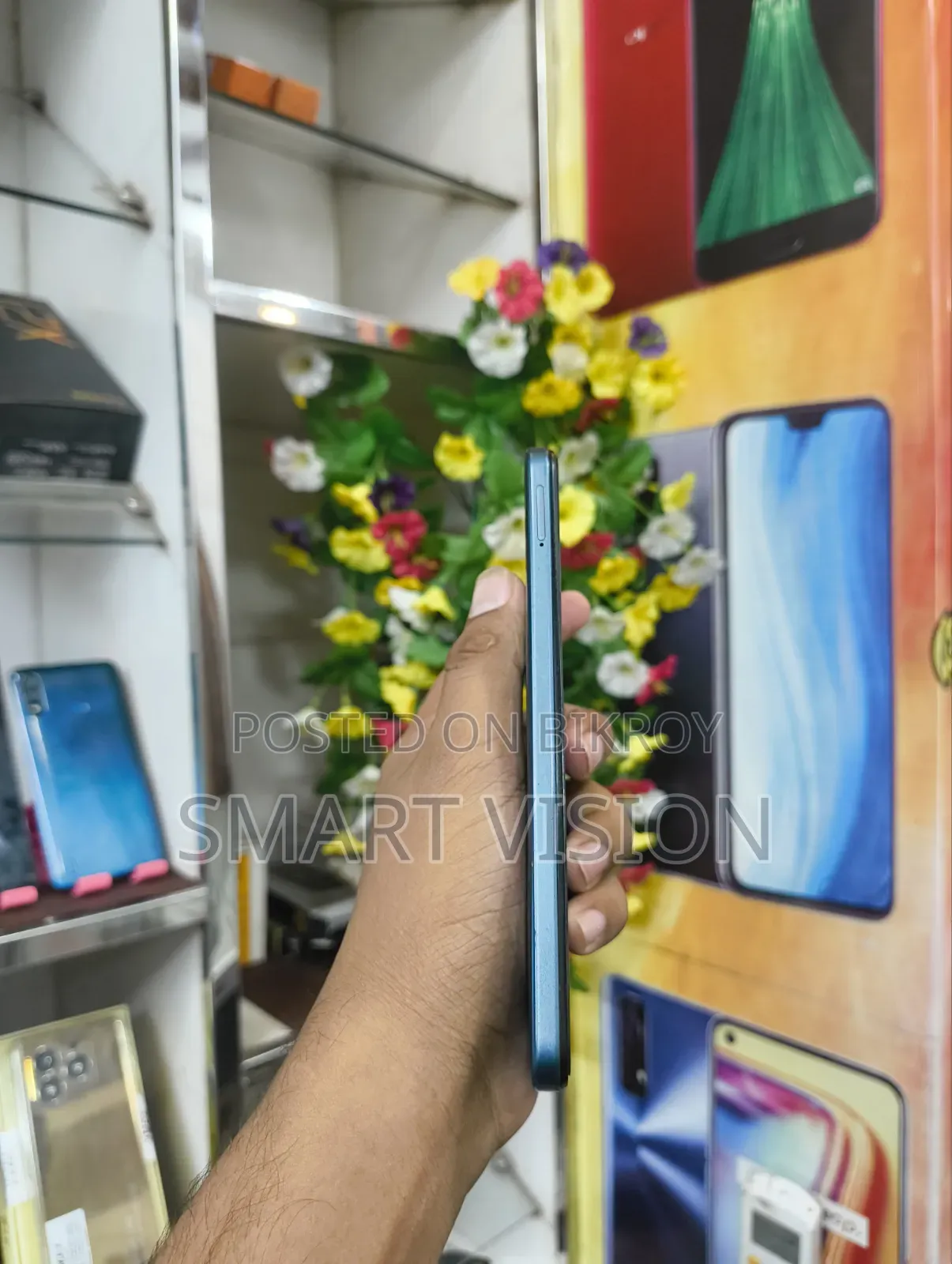 মোটরোহেলা মোটো ই১৩ ৬৪ জিবি