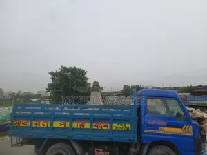 Mahindra Truck