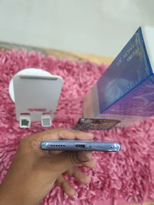 টেকনো ক্যামন ৩০এস ২৫৬ জিবি