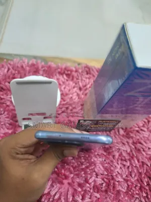 টেকনো ক্যামন ৩০এস ২৫৬ জিবি