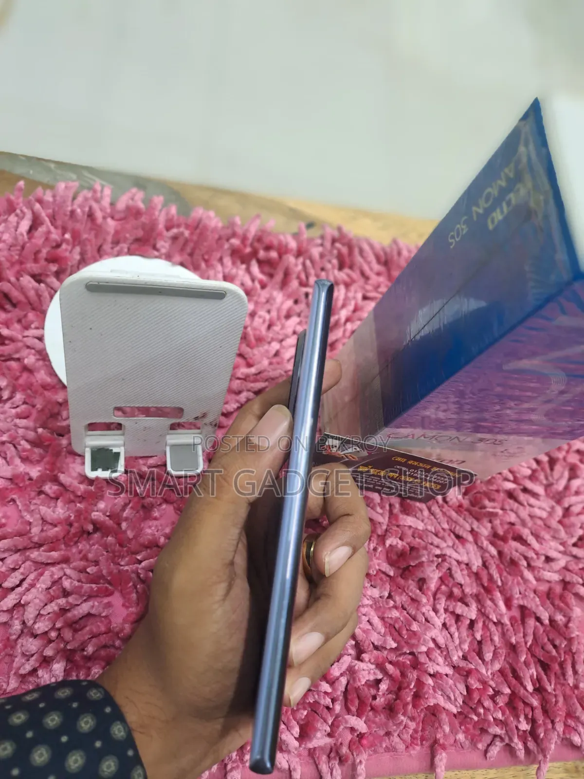 টেকনো ক্যামন ৩০এস ২৫৬ জিবি