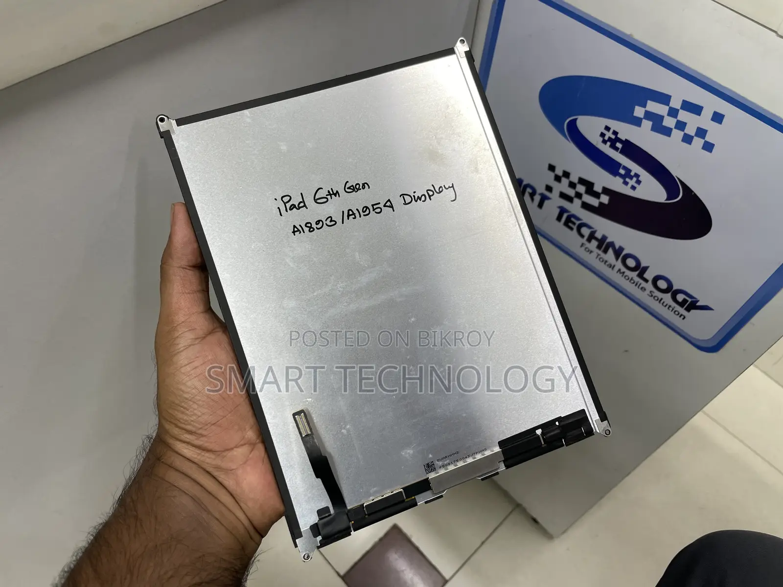 Display for iPad 6th Gen