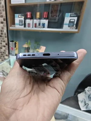 মোটরসাইকেল মোটো জি৮৬ পাওয়ার ১২৮ জিবি