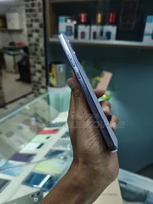 মোটরসাইকেল মোটো জি৮৬ পাওয়ার ১২৮ জিবি