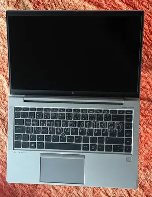 Laptop HP EliteBook 845 G7 8GB AMD Ryzen 3 SSD 256GB