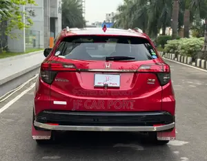 হোন্ডা ভেজেল ২০১৮ লাল