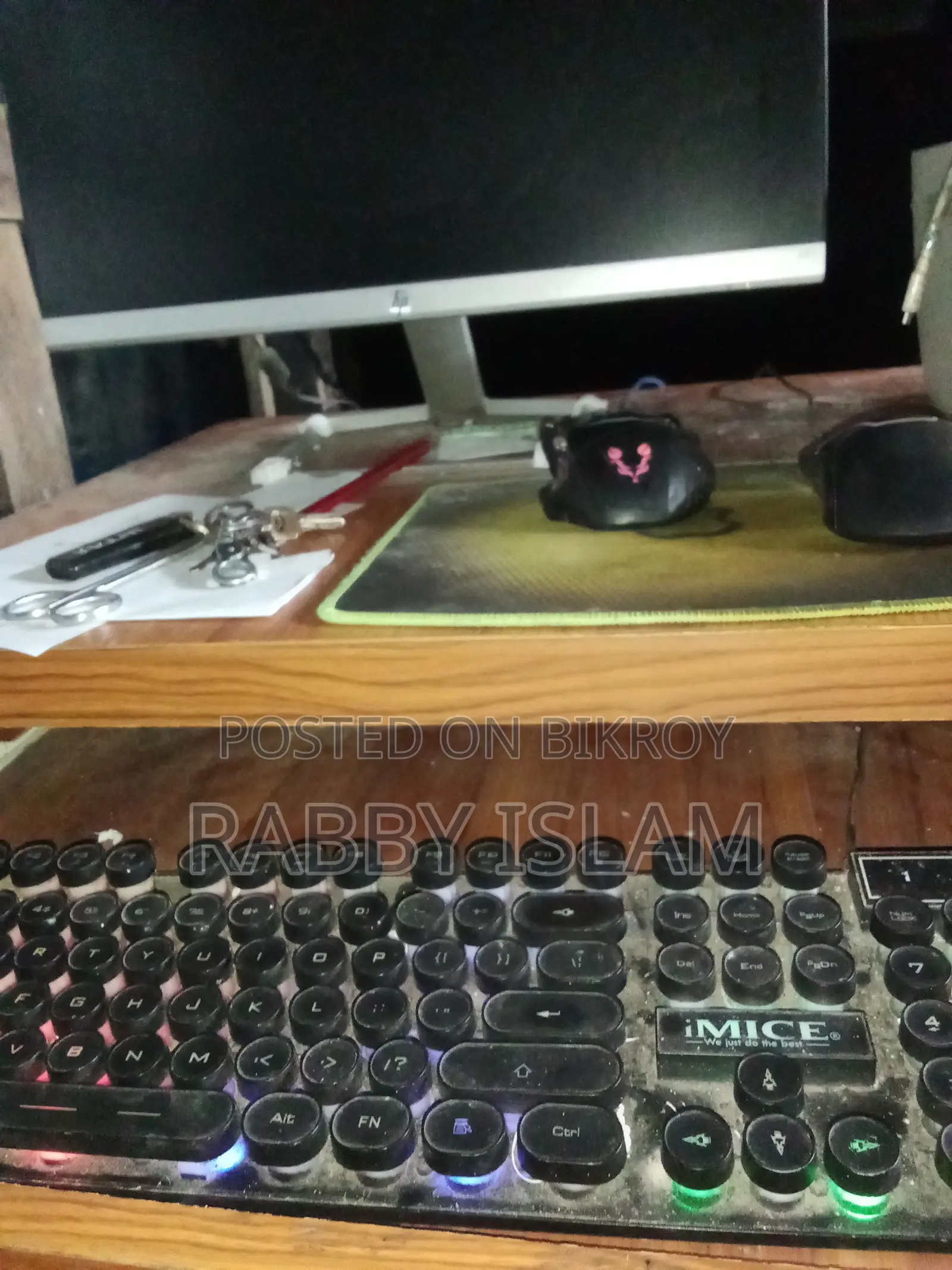 Gigabyte GA-H110MSTX-HD3-ZK 8GB Intel Core I5 SSD 256GB