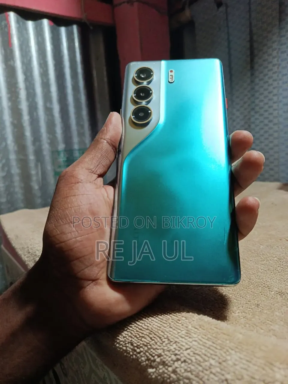 টেকনো ক্যামন ৪০ প্রো ৫জি ২৫৬ জিবি সবুজ