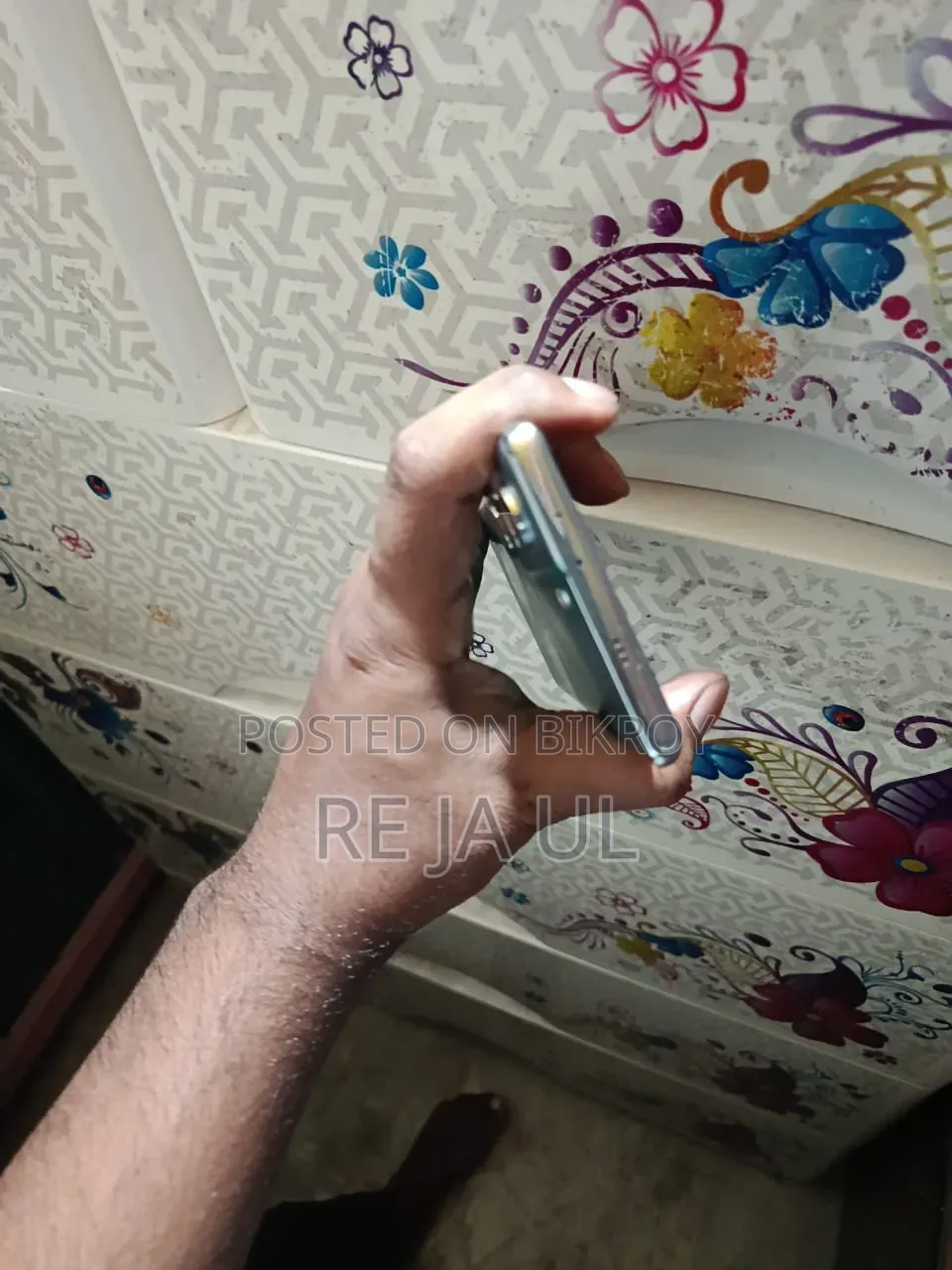 টেকনো ক্যামন ৪০ প্রো ৫জি ২৫৬ জিবি সবুজ