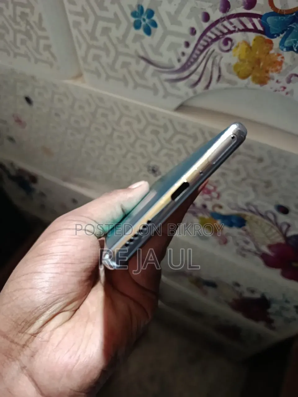 টেকনো ক্যামন ৪০ প্রো ৫জি ২৫৬ জিবি সবুজ