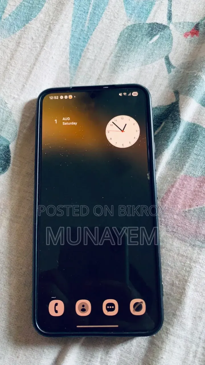 স্যামসাং গ্যালাক্সি এস২২ ৫জি ১২৮ জিবি ব্ল্যাক