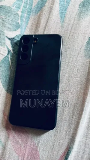 স্যামসাং গ্যালাক্সি এস২২ ৫জি ১২৮ জিবি ব্ল্যাক