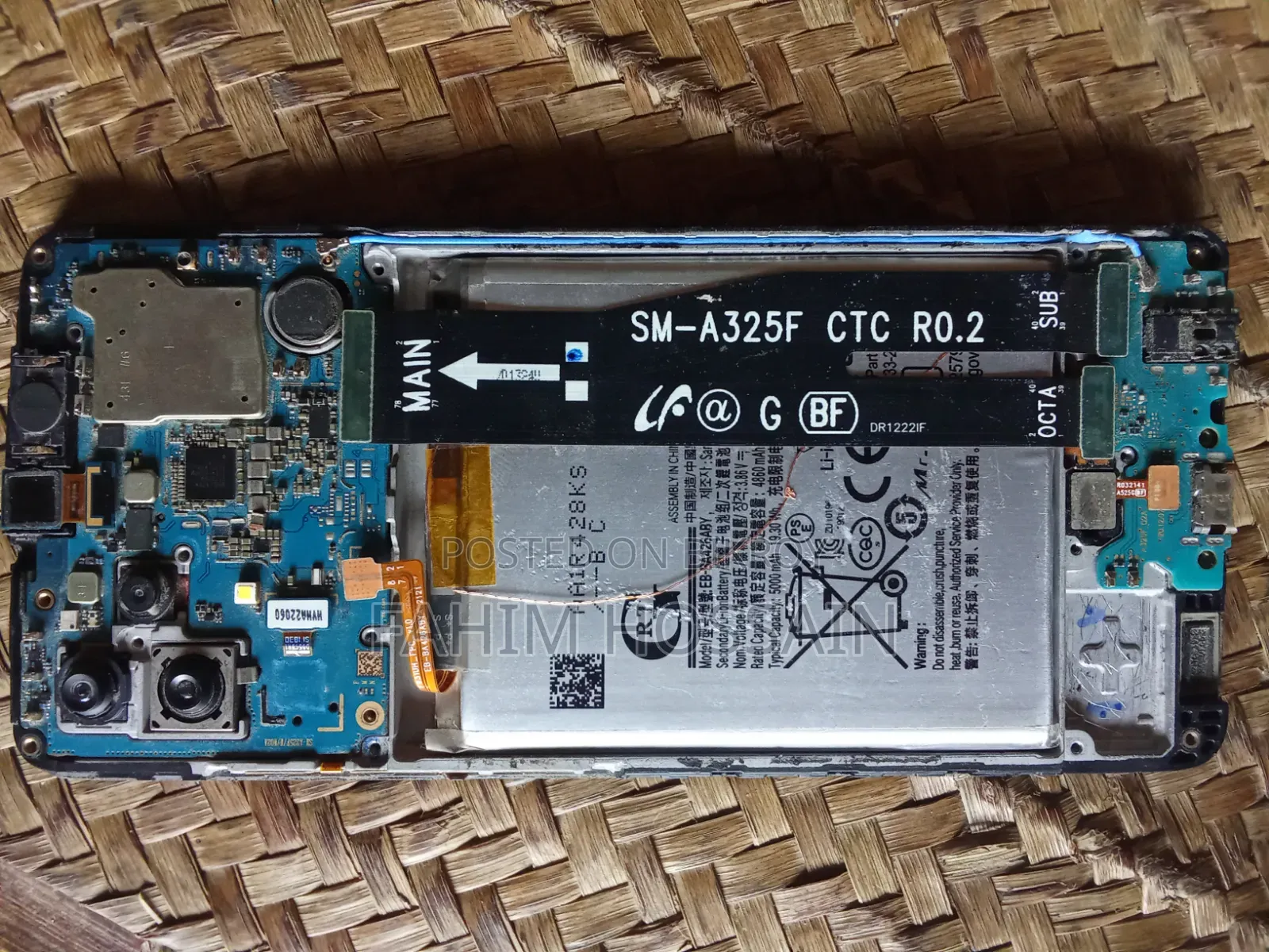 স্যামসাং গ্যালাক্সি এ৩২ ১২৮ জিবি ব্ল্যাক