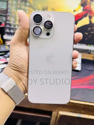 Apple iPhone 15 Pro Max 256 GB Silver